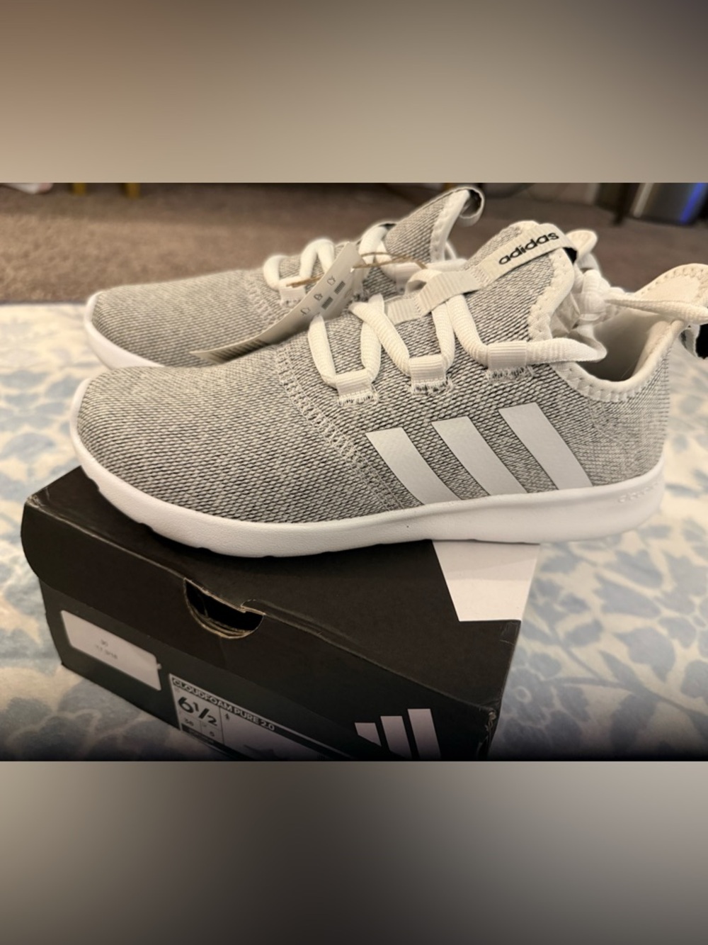 adidas cloud foam pure 2.0 6.5 youth or 8 women’s